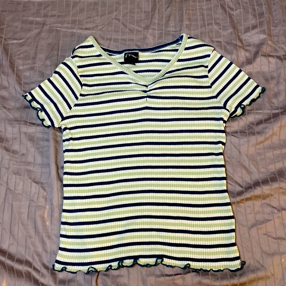 Green stripe pattern blouse girls